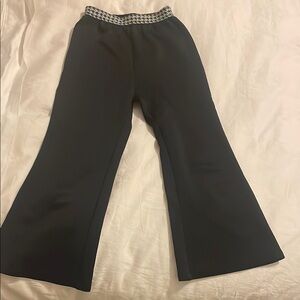 EUC Girl 6-7 Chic Black Flare Pants from Korea